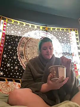 sierrapixie online show from 03-17-25, 09:24