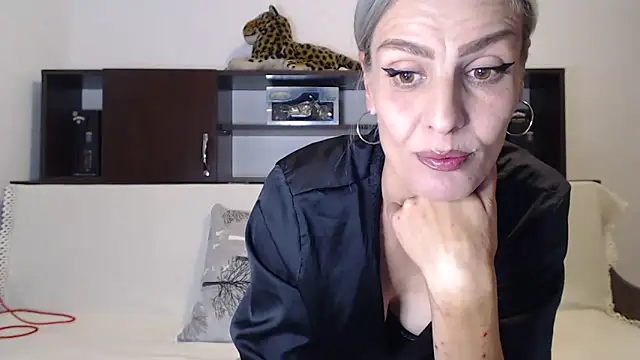 AshlineKatte online show from 09-30-25, 02:56