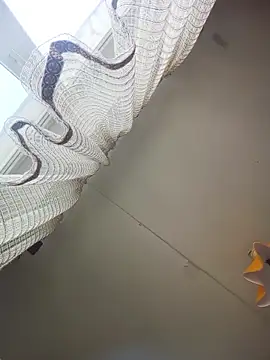 Lauren Amabel online show from 04-21-26, 10:11