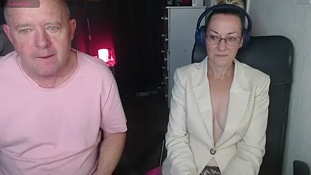 boeslaboes1 online show from 12-14-25, 02:29