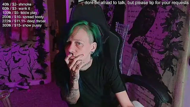 Snapshot of trashbrat chatting on 09-25-25, 08:53 trashbrat online show from 09-25-25, 08:53