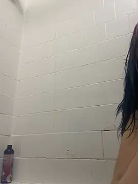 Snapshot of trashbrat chatting on 07-02-26, 04:40 trashbrat online show from 07-02-26, 04:40