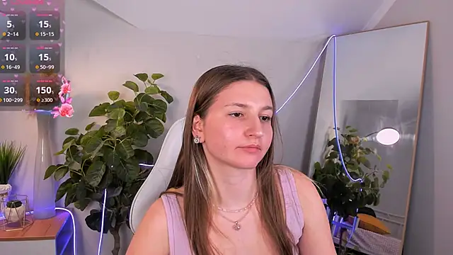 Snapshot of Katty_Bacchus chatting on 02-23-25, 08:33 Katty Bacchus online show from 02-23-25, 08:33