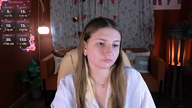 Snapshot of Katty_Bacchus chatting on 02-17-25, 05:23 Katty Bacchus online show from 02-17-25, 05:23