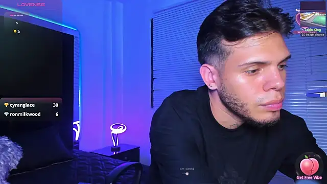 Snapshot of Marcus_Blaze chatting on 01-13-25, 10:24 Marcus Blaze online show from 01-13-25, 10:24