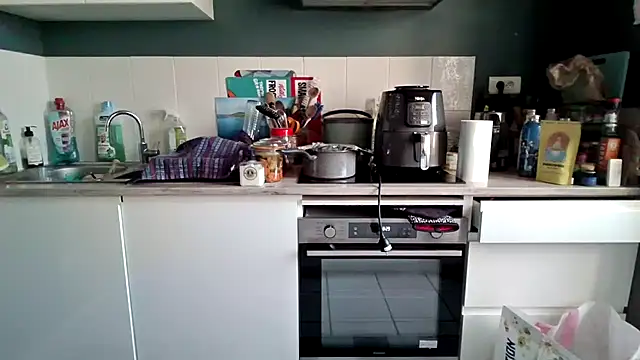 sweetinside  online show from 04-05-26, 06:31