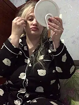 VikiiStoun online show from 03-26-26, 07:23