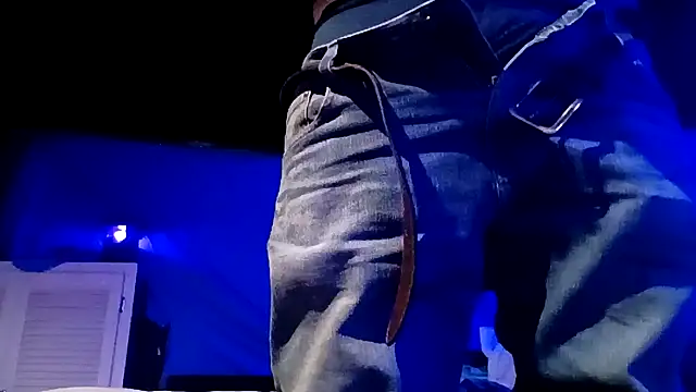 hesjustafriend online show from 01-11-26, 06:31