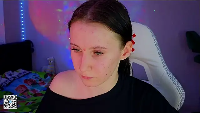 mon lola online show from 03-13-25, 05:50