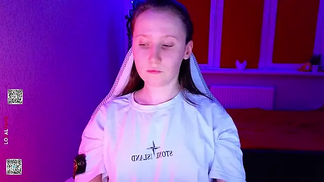 mon lola online show from 03-06-26, 06:25