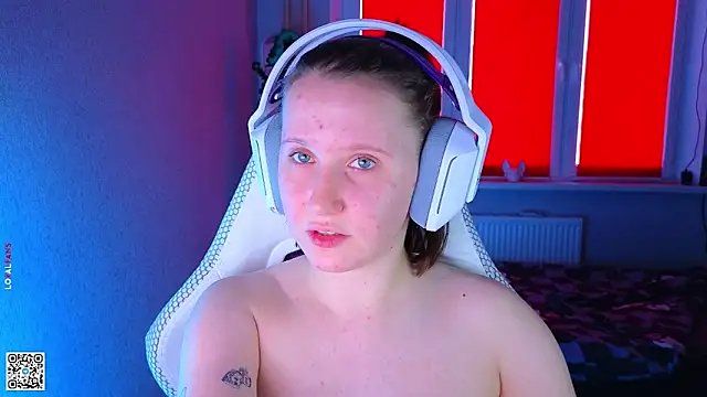 mon lola online show from 09-16-25, 01:23