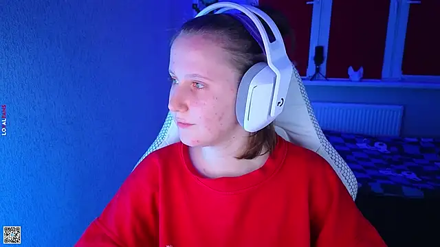 mon lola online show from 10-14-25, 03:23