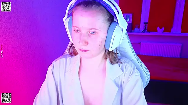 mon lola online show from 11-29-25, 03:23