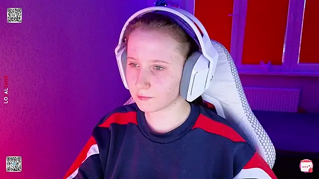 mon lola online show from 03-23-26, 03:12