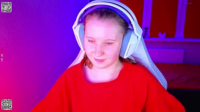 mon lola online show from 12-02-25, 05:03