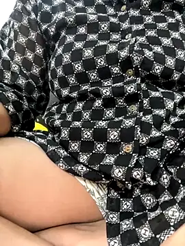 Red-Magic-25 online show from 10-03-25, 07:10