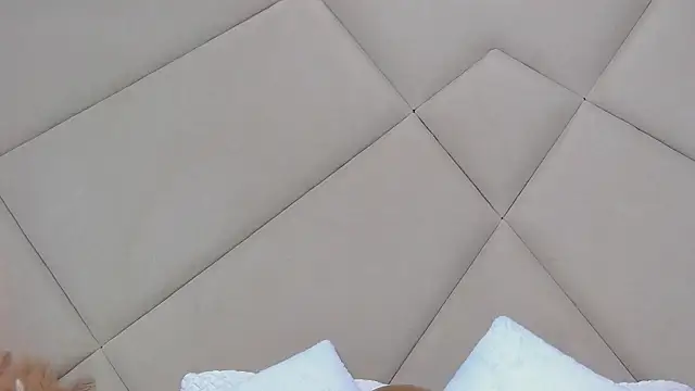 RubyLuxee online show from 03-10-25, 06:05