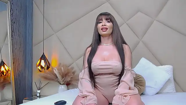 RubyLuxee online show from 03-08-25, 07:05