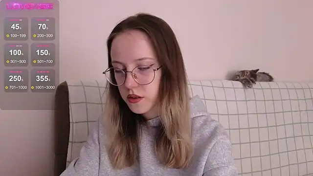 MaryBliss online show from 11-28-25, 06:52