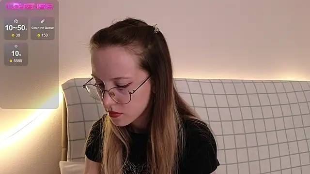 MaryBliss online show from 10-23-25, 09:46