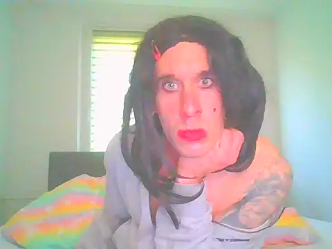 Snapshot of TamaraHardy chatting on 04-03-26, 04:52 TamaraHardy online show from 04-03-26, 04:52