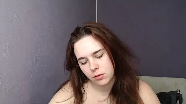 Snapshot of mini_girly chatting on 02-27-25, 11:17 mini girly online show from 02-27-25, 11:17