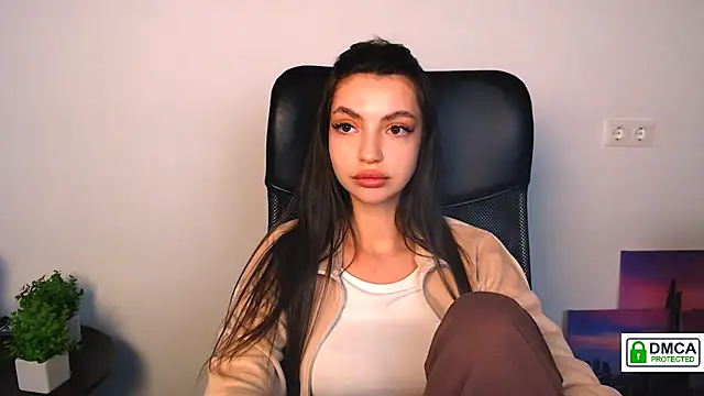 Lexi Jous online show from 09-19-25, 05:00