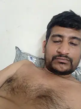 Snapshot of honeyrose765 chatting on 02-28-26, 10:09 honeyrose765 online show from 02-28-26, 10:09