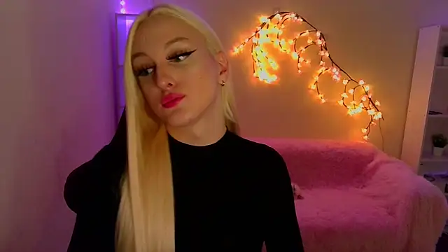 DianaRadrigo online show from 10-30-25, 12:36