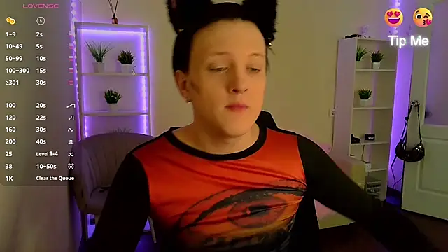 DianaRadrigo online show from 01-25-25, 08:21