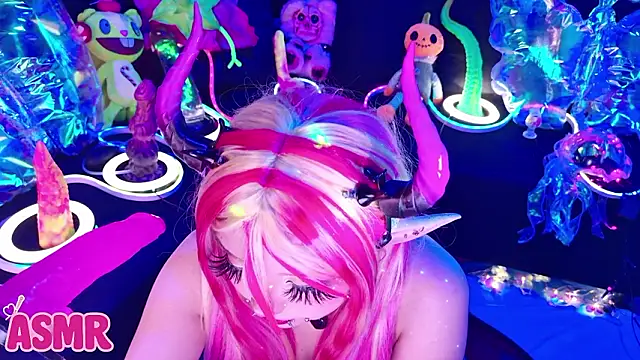 LaytonBox online show from 01-17-26, 01:04