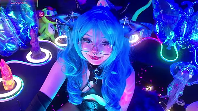 LaytonBox online show from 03-14-26, 02:12