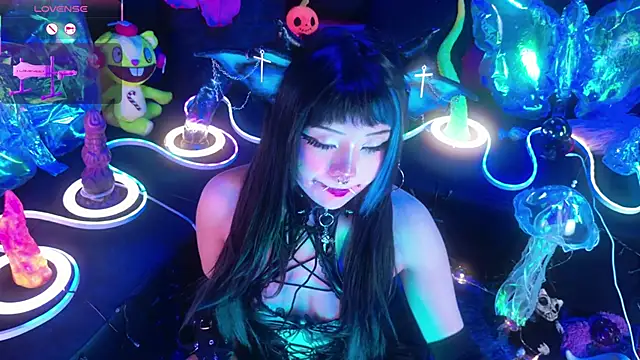 LaytonBox online show from 03-19-26, 12:38