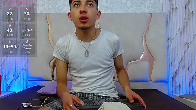 Axel tay online show from 01-11-26, 12:01