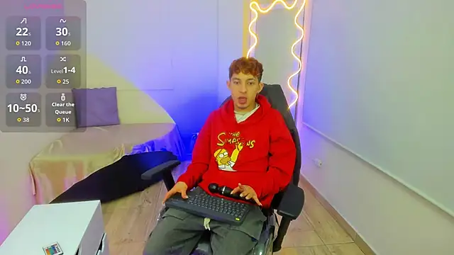 Axel tay online show from 10-18-25, 03:30