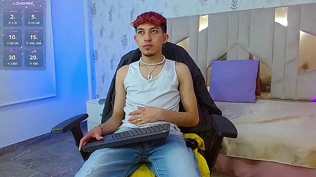 Axel tay online show from 09-23-25, 03:35