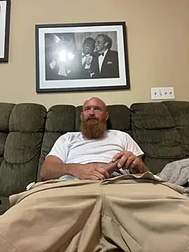 Snapshot of 32XRedBeard chatting on 05-03-26, 12:53 32XRedBeard online show from 05-03-26, 12:53