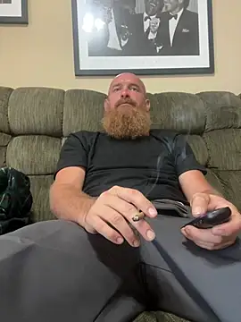 Snapshot of 32XRedBeard chatting on 06-03-26, 09:52 32XRedBeard online show from 06-03-26, 09:52