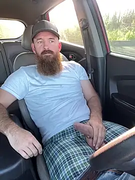 Snapshot of 32XRedBeard chatting on 02-14-25, 01:29 32XRedBeard online show from 02-14-25, 01:29