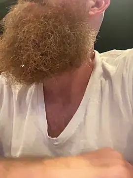 Snapshot of 32XRedBeard chatting on 01-30-25, 10:19 32XRedBeard online show from 01-30-25, 10:19