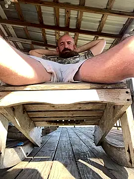 32XRedBeard online show from 01-10-26, 04:02