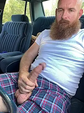 Snapshot of 32XRedBeard chatting on 02-26-25, 09:09 32XRedBeard online show from 02-26-25, 09:09