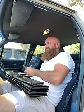 Snapshot of 32XRedBeard chatting on 02-27-25, 07:26 32XRedBeard online show from 02-27-25, 07:26