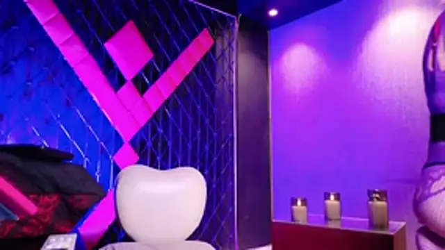 Domina-tef online show from 11-15-25, 12:03