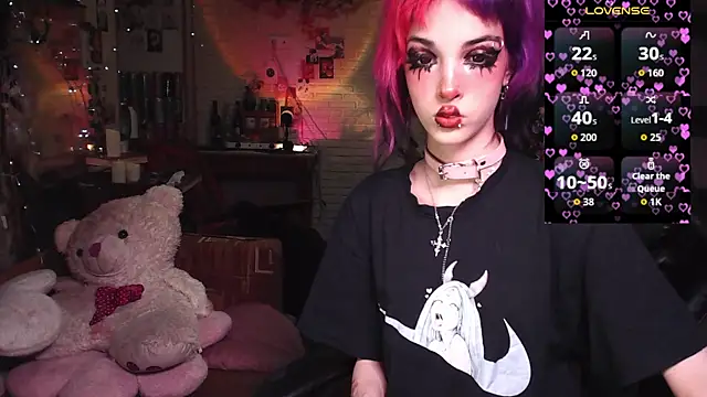 Snapshot of Ink__pleasure chatting on 05-16-26, 11:26 Ink pleasure online show from 05-16-26, 11:26
