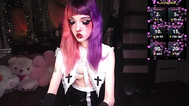 Snapshot of Ink__pleasure chatting on 04-20-26, 11:39 Ink pleasure online show from 04-20-26, 11:39