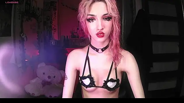 Ink  pleasure online show from 09-19-25, 11:31