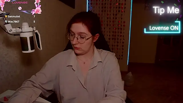 LesyaOxi online show from 01-31-25, 01:34