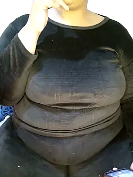 Samara-Bella online show from 12-17-25, 09:14