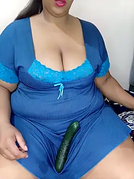 Samara-Bella online show from 10-25-25, 04:55